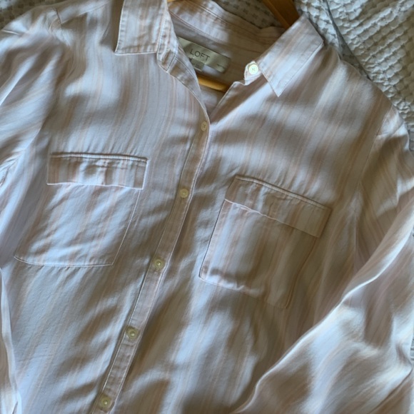 Loft button down in pink striped🌸 - Picture 5 of 10
